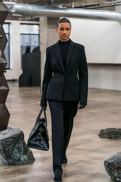 Look 31